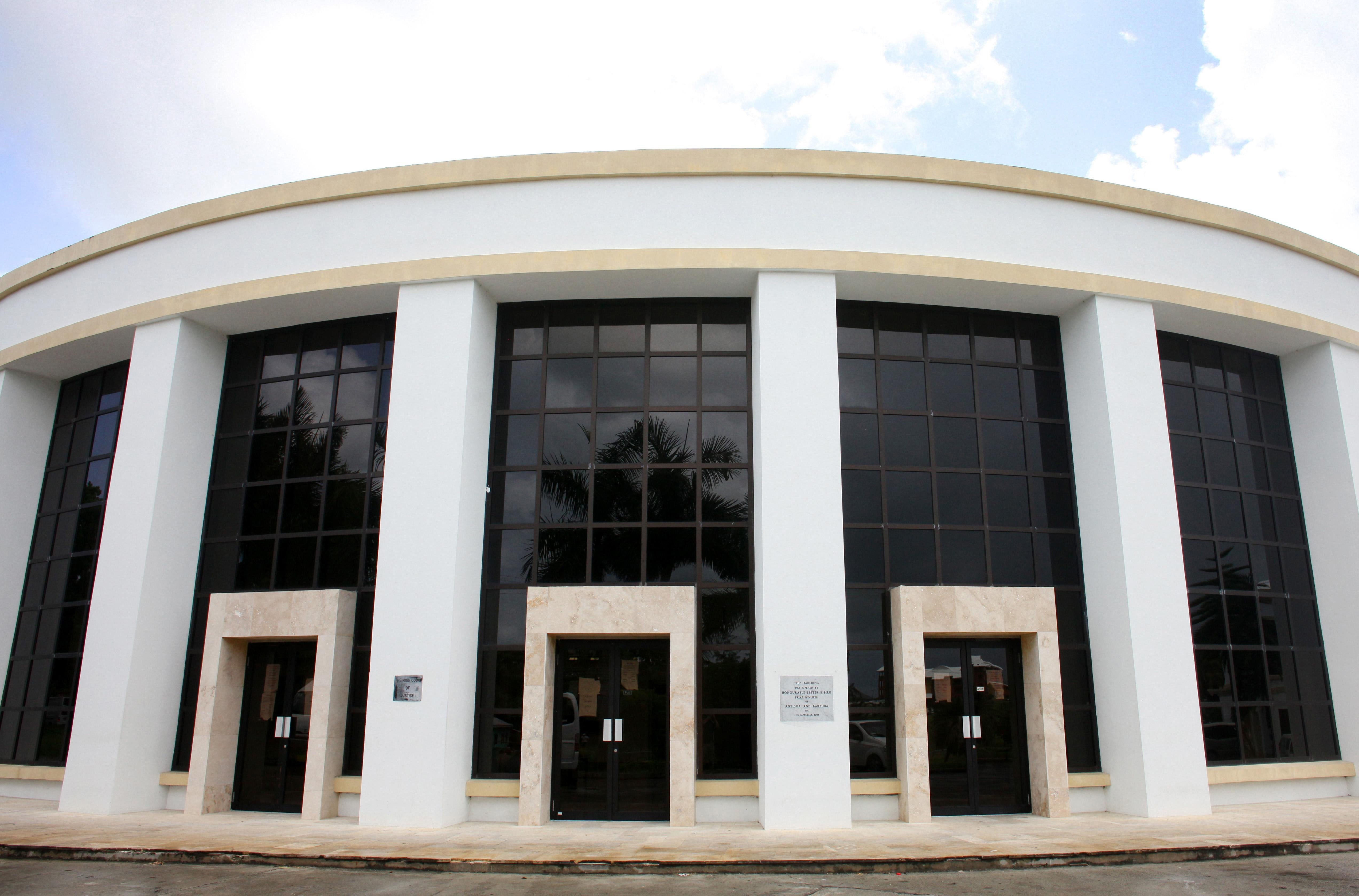 202207americas_antiguabarbuda_court