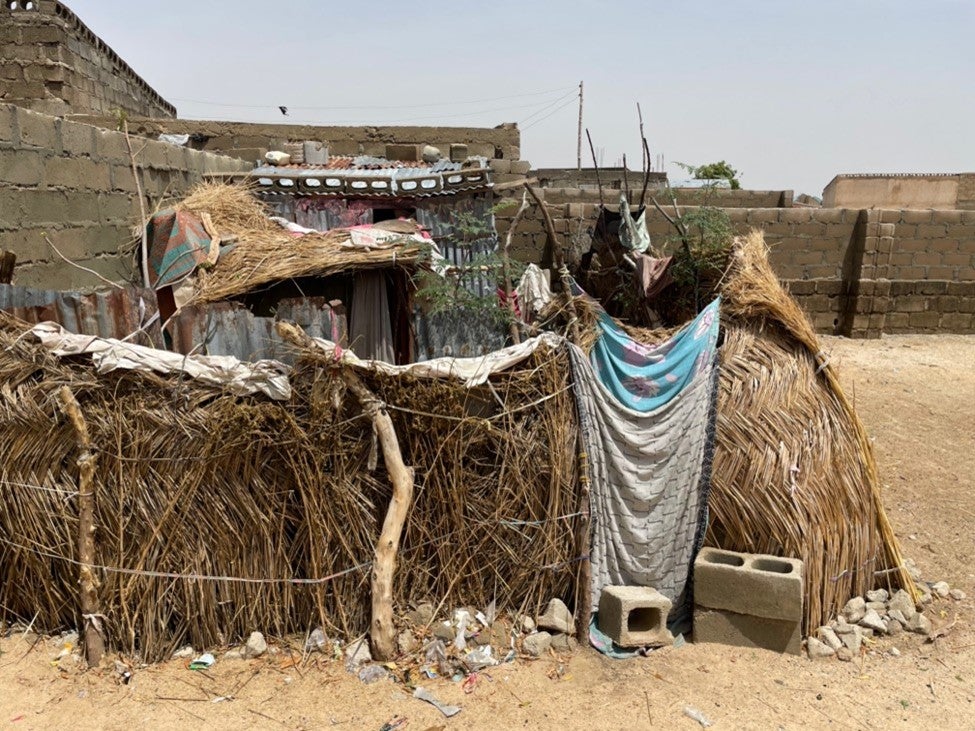 202211africa_nigeria_musari_tent