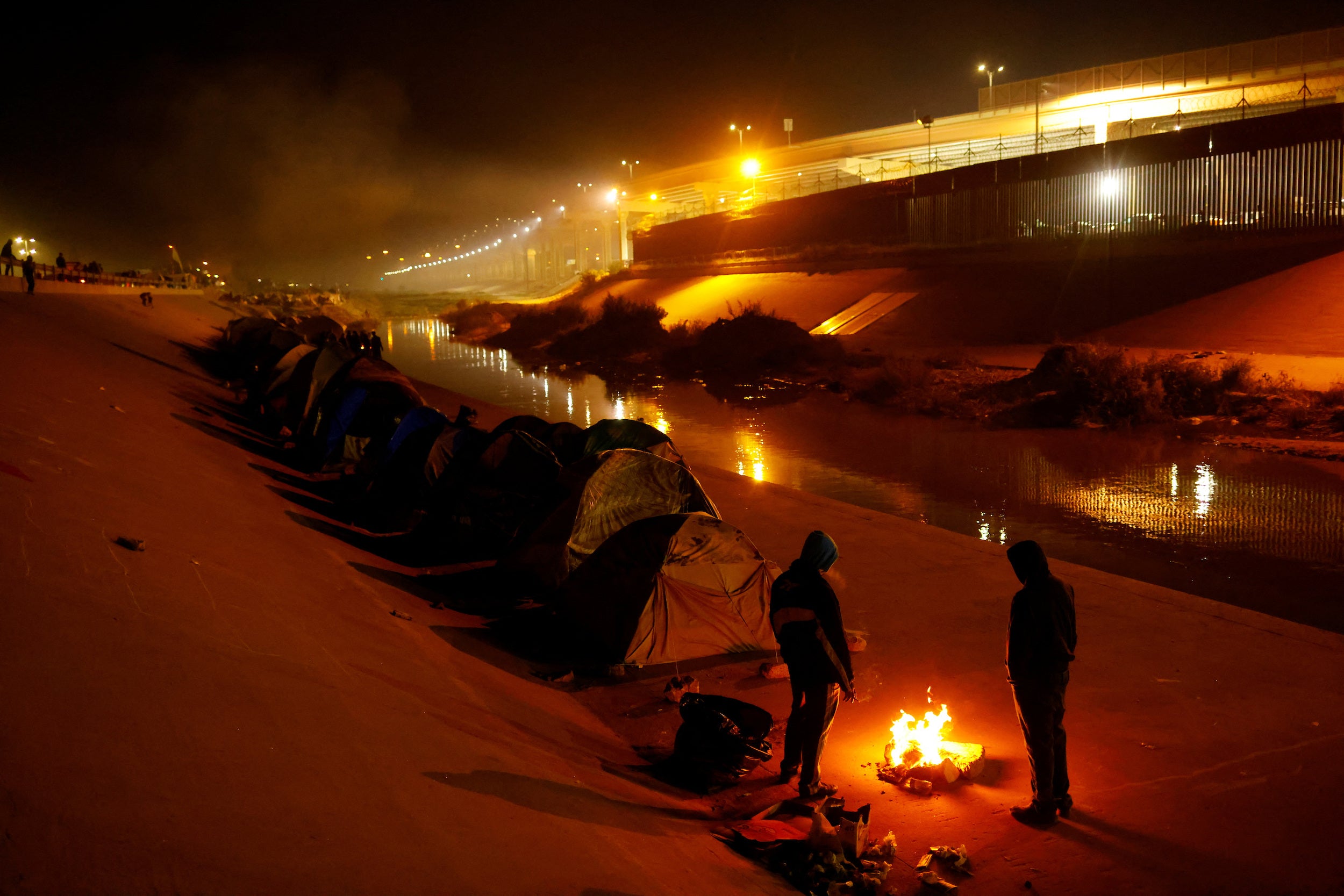 Venezuelan migrants on the Mexico border with the US. 