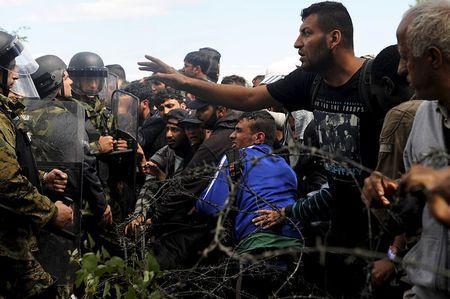 macedonia greece migrants