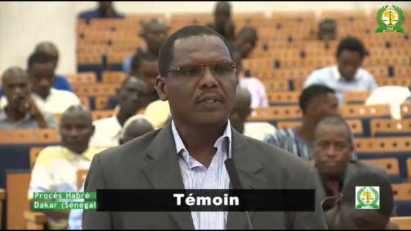 Mahamat Nour Dadji tells the court about his experiences in jail in 1987