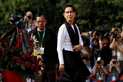 昂山素季在缅甸仰光出席活动，2016年7月19日。