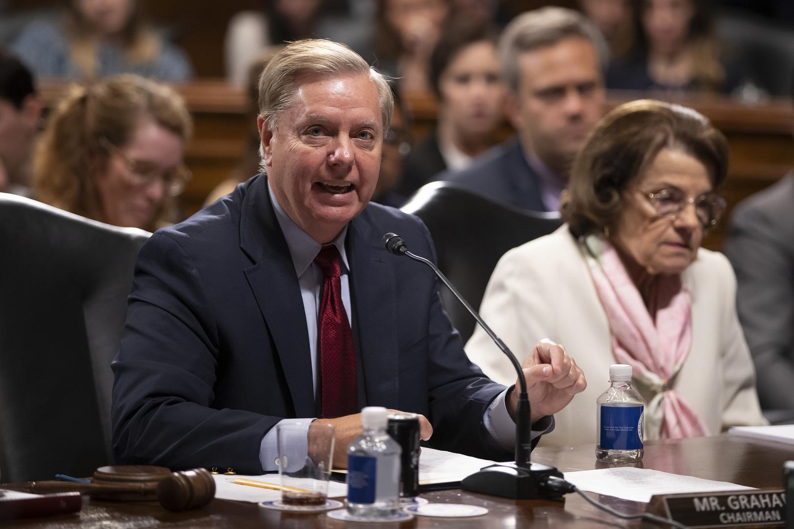 201908us_lindseygraham_asylum