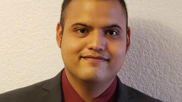 A photo of Luis Alfonso García.