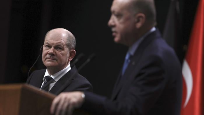 Germany's Chancellor Olaf Scholz, left, and Turkish President Recep Tayyip Erdogan in Ankara, Turkey, March 14, 2022.