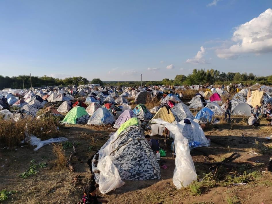 More than 4,000 Uzbek nationals live in a temporary camp in Kinel district, Samara region, Russia, intended for 900 people, waiting for a train to take them back to Uzbekistan.
