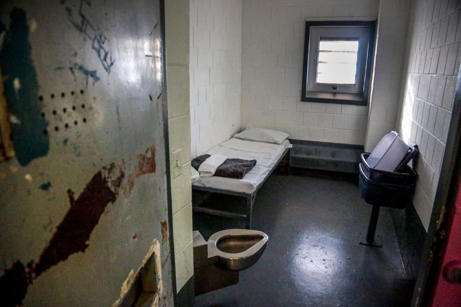 This file photo shows a solitary confinement cell known at New York's Rikers Island jail, December 14, 2019. 