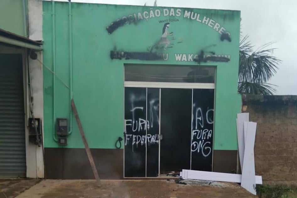 Sede da  Associação de Mulheres Munduruku Wakoborun, no município de Jacareacanga, Pará, depredada em 25 de março de 2021. 