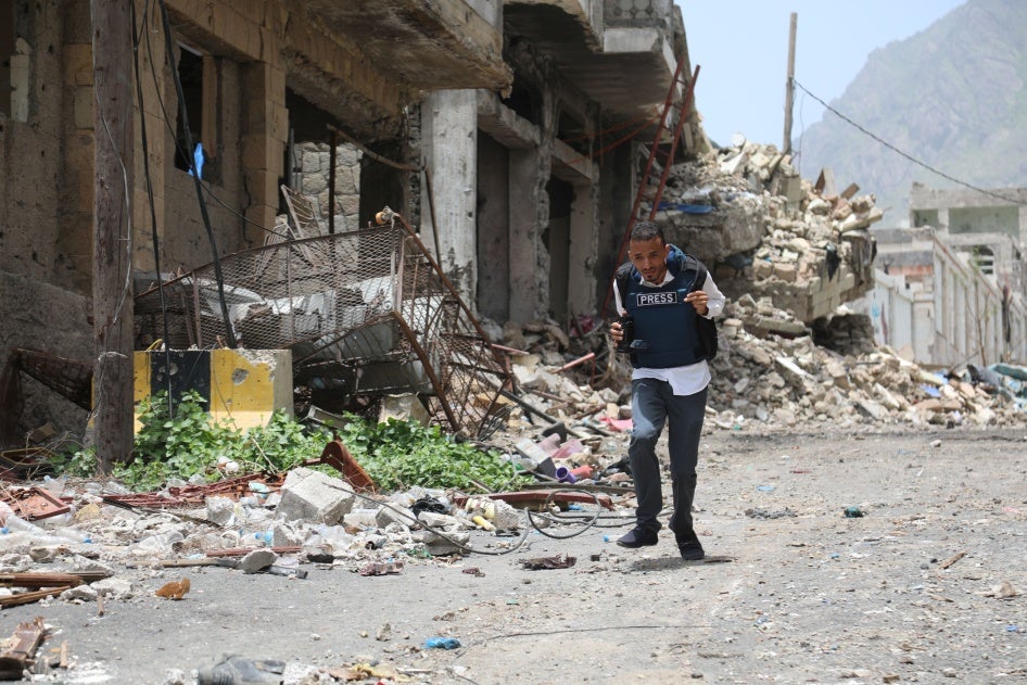 a27b3f5f-85bb-4971-8429-df0a783586d9