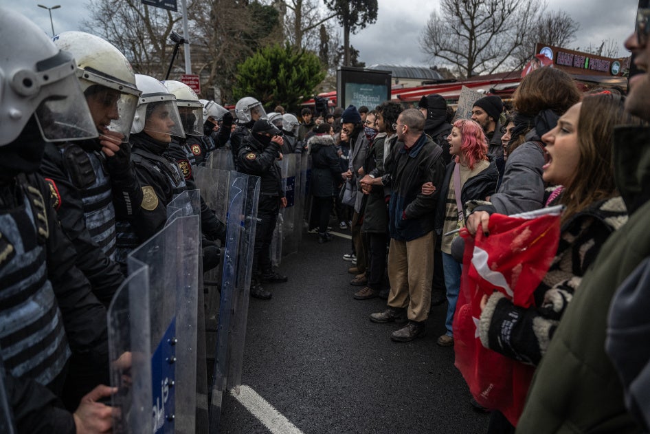 University students confront riot police in Istanbul’s Beşiktaş district following the arrest of Istanbul Mayor Ekrem İmamoğlu, March 20, 2025.
