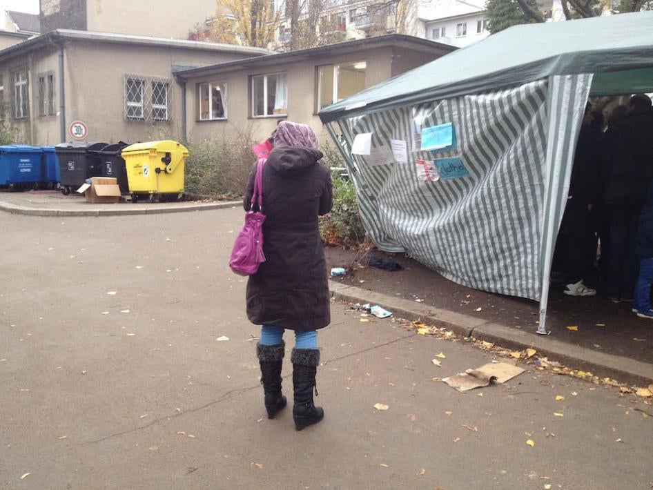 Zeinah fled Damascus together with five of her cousins.  