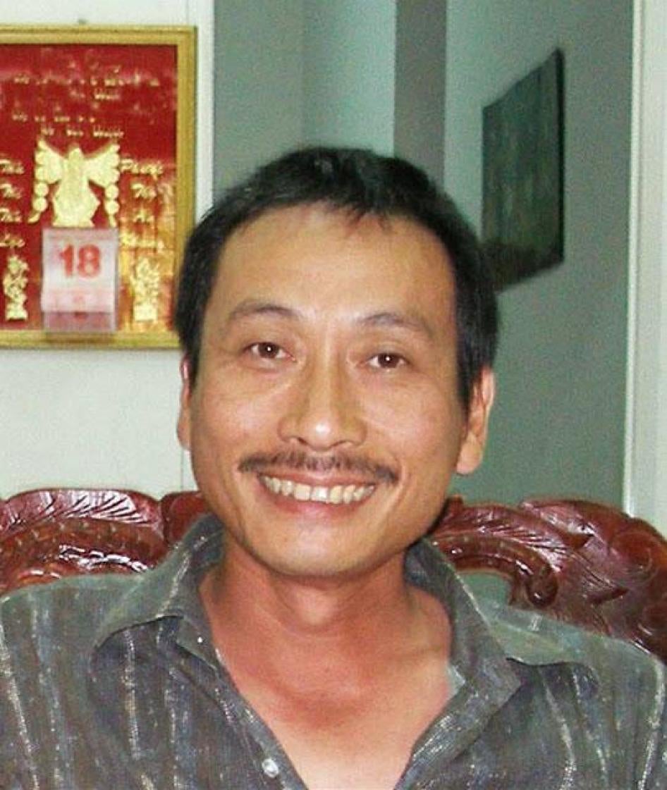 Blogger Nguyen Dinh Ngoc (a.k.a Nguyen Ngoc Gia).