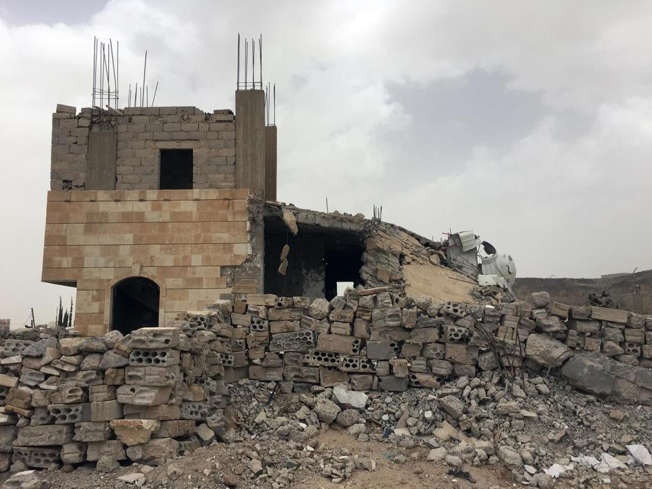 2016_MENA_Yemen_unlawful_airstrikes2_AR