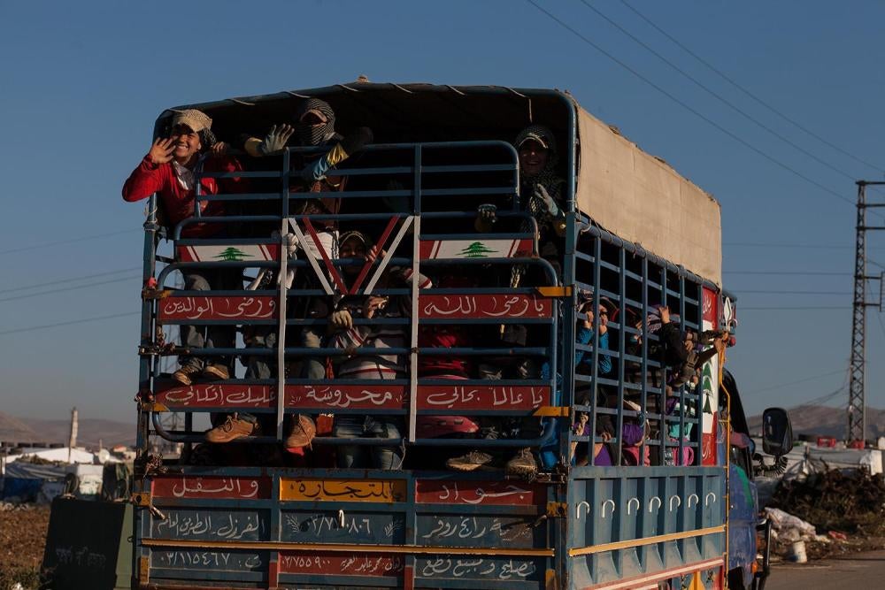 Des enfants syriens travaillant dans l’agriculture dans la vallée de Bekaa. 