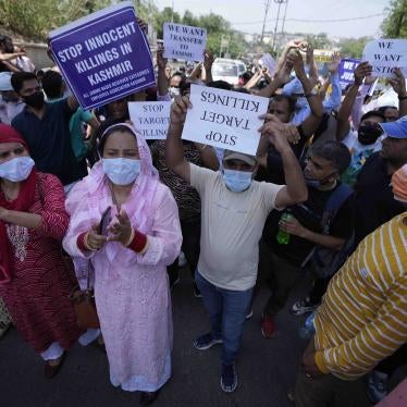 202208_asia_kashmir_protesters