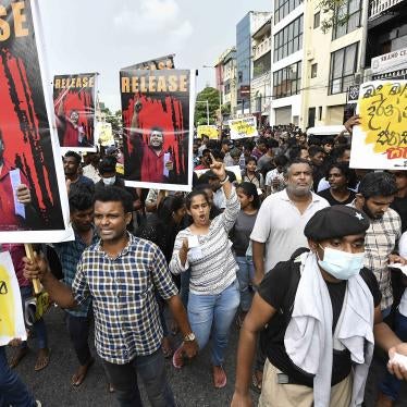 Protesters in Colombo call for the release of student activists detained under Sri Lanka’s counterterrorism legislation, August 30, 2022.