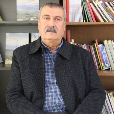 Rıfat Roni, having spent almost 3 months in pretrial detention, is a victim of abusive use of the criminal law to target Kurdish language and cultural activities.