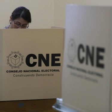 Honduran citizens vote during the primary elections in Tegucigalpa, Honduras on March 9, 2025.