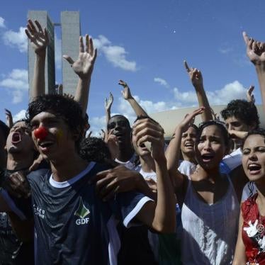 Students demonstrate in front of Brazil´s National Congress in Brasilia to demand more investment in public education. June 27, 2013. 