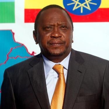 Kenya's President Uhuru Kenyatta prepares to address a news conference after attending the Intergovernmental Authority on Development (IGAD) summit in Somalia's capital Mogadishu, September 13, 2016.