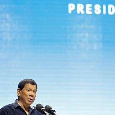 Philippines President Rodrigo Duterte addresses the resident Filipino community at a convention hall in Singapore, April 28, 2018. REUTERS/Feline Lim