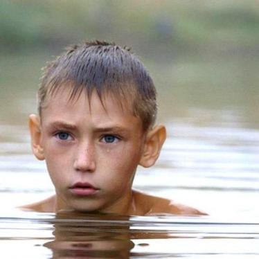 201806ukraine_filmfestival_distantbarking_oleginwater